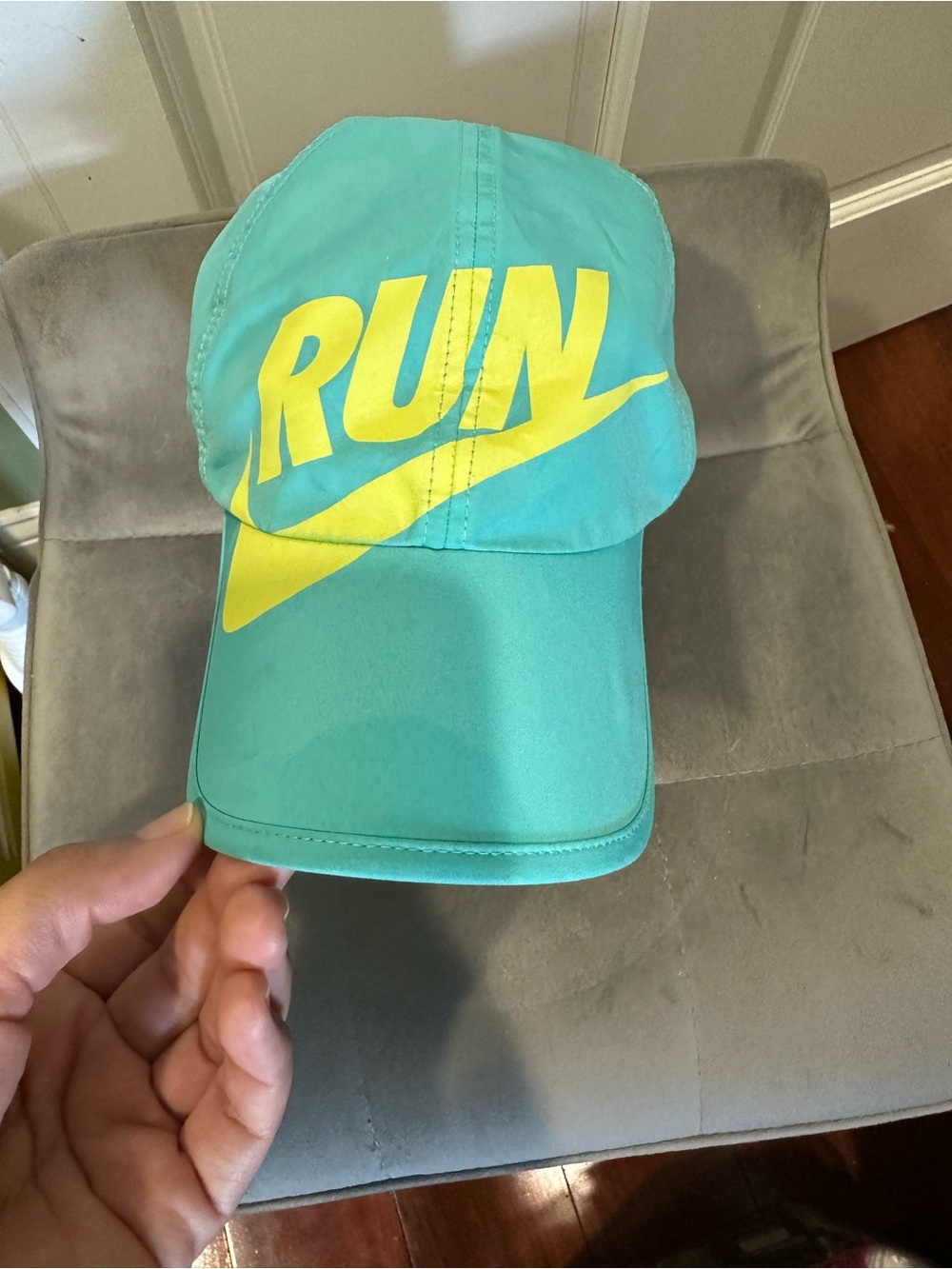 Neon Nike Featherlight Dri-Fit
Run Hat, Running Hat, Fluorescent, 90s, Quick Dry